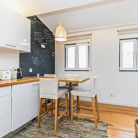 Saobento One Bedroom Duplex Apartment Lisbon